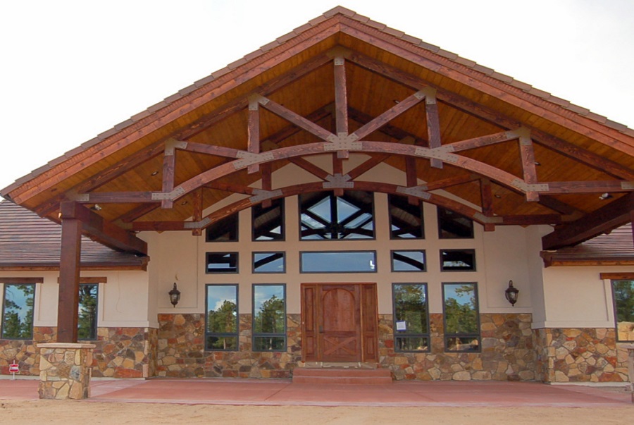 decorative & structural timber trusses